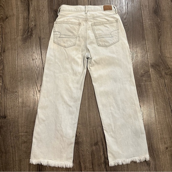 American Eagle Women's Size 2 Light Blue Denim Jeans Wide Leg Crop Embroidered - Picture 8 of 10